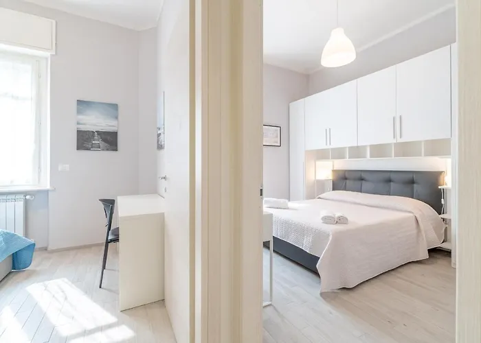 Lägenhet Guesthost - Crocetta District! Bright & Roomy Turin