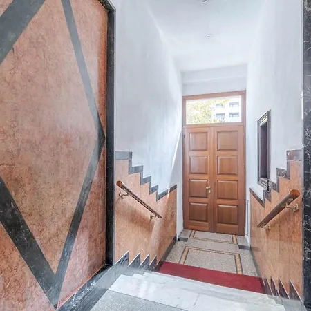 Guesthost - Crocetta District! Bright & Roomy טורינו