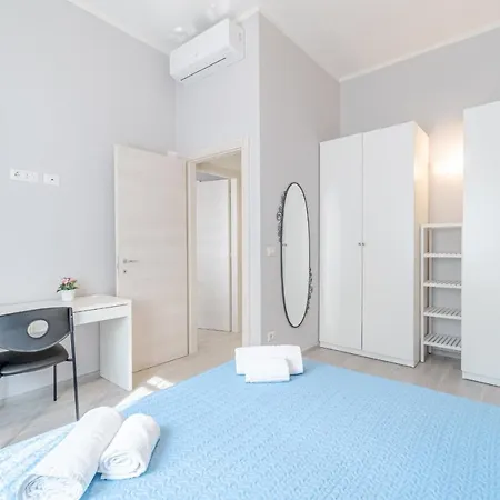 Crocetta District! Bright & Roomy