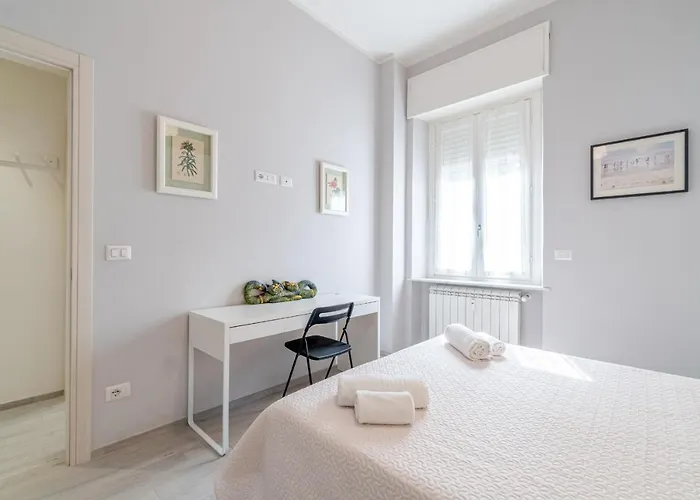 Guesthost - Crocetta District! Bright & Roomy * تورينو